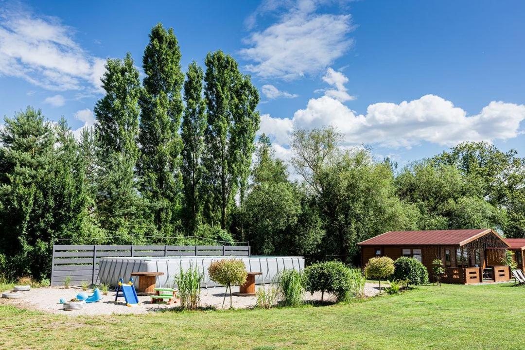 Domek Nad Odra เบอแซกดอลเน ภายนอก รูปภาพ